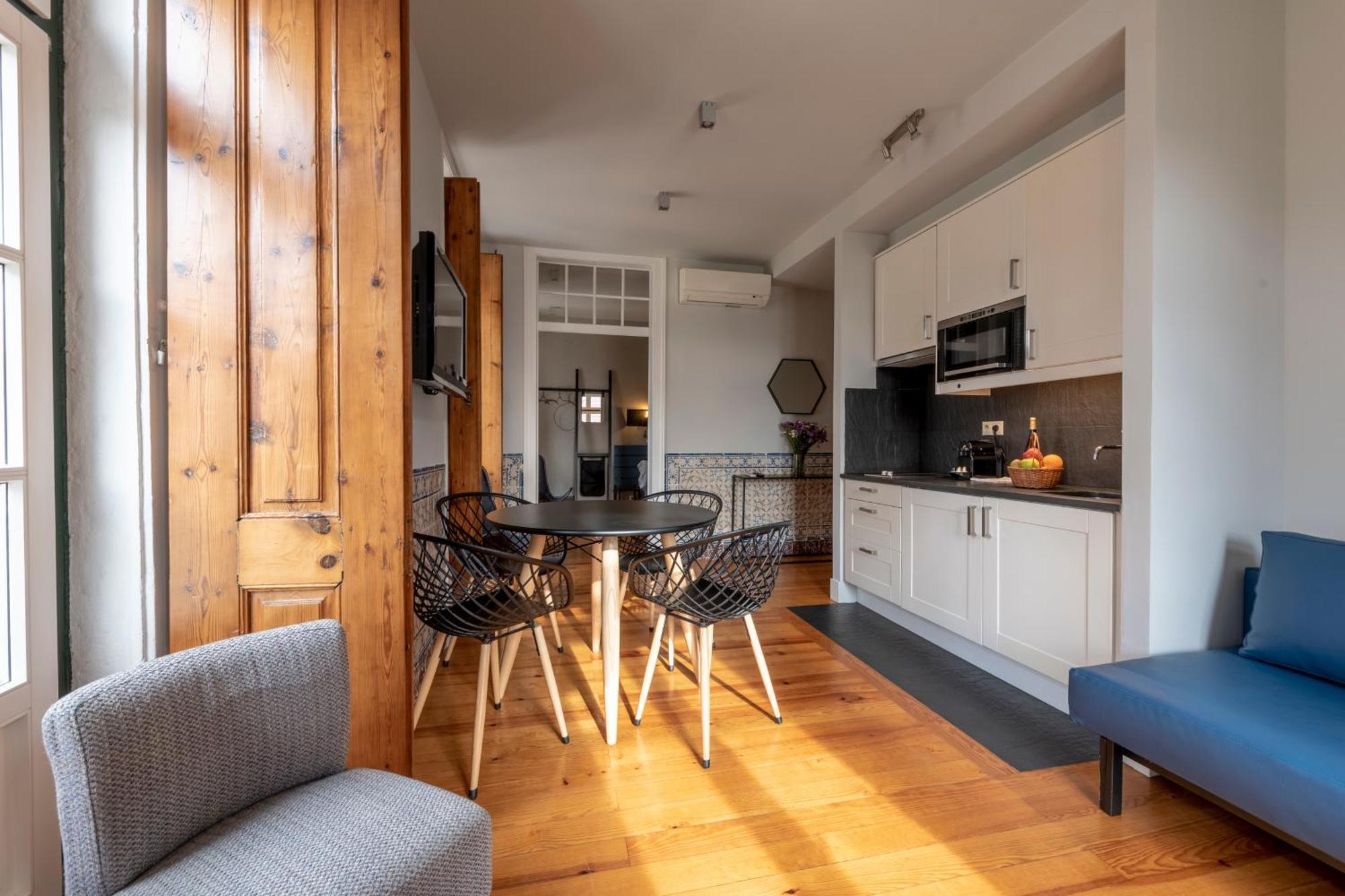 Apartamento Living Baixa *